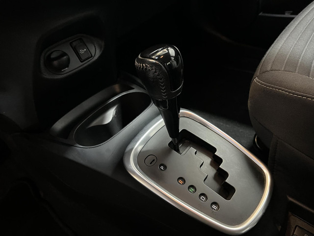 41894394-5.jpg