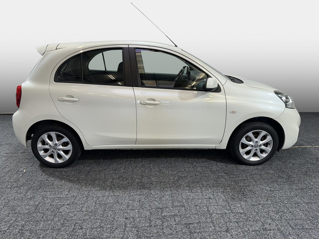42736058-5.jpg